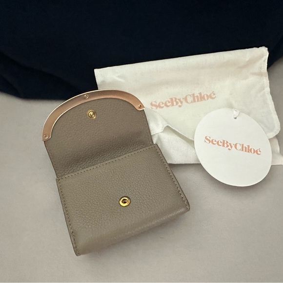 See by Chloé | Gray & Goldtone Arc Leather Tri-Fold Wallet - Picture 4 of 5